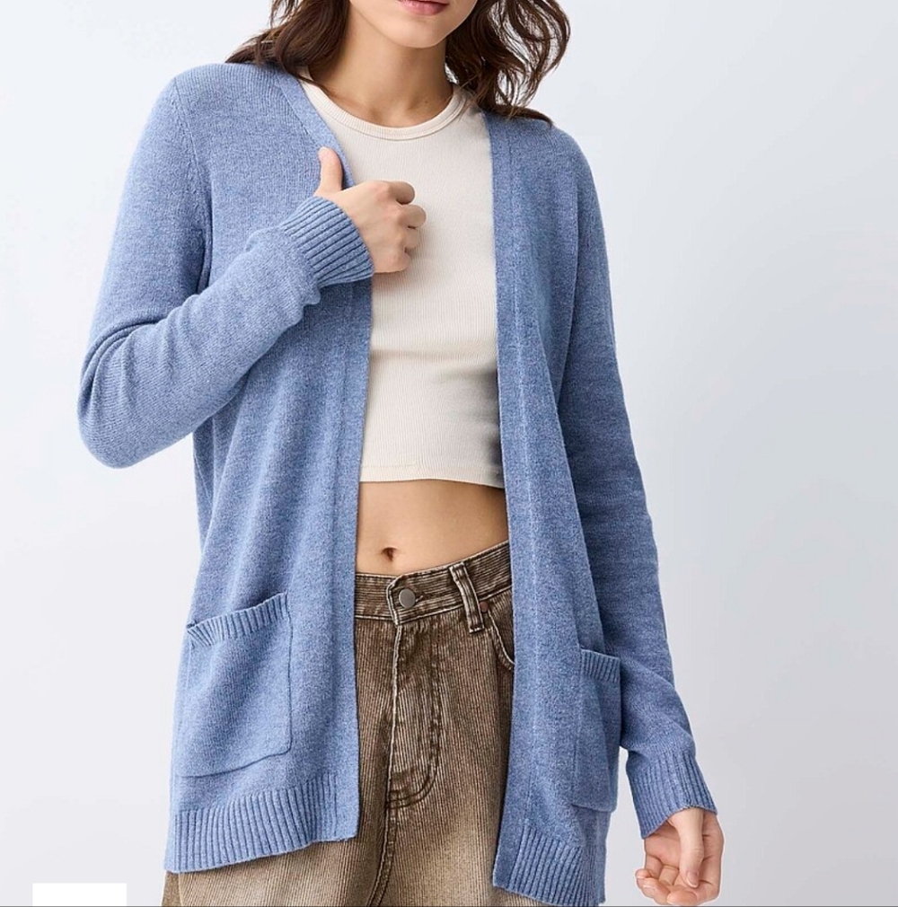 Lesly Cardigan Simons Canada Super Soft Light Knitted Cardigan